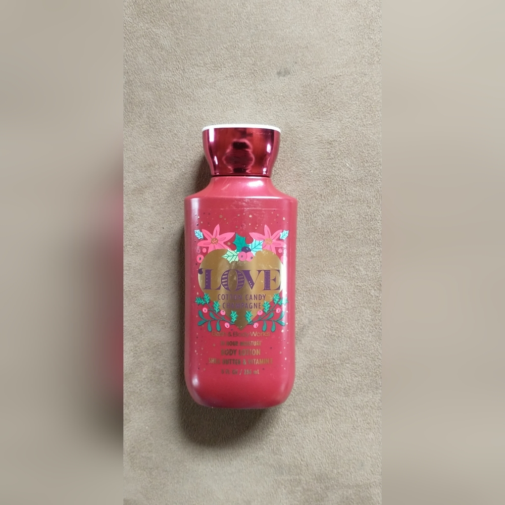 Bath & Body Works Love Body Lotion